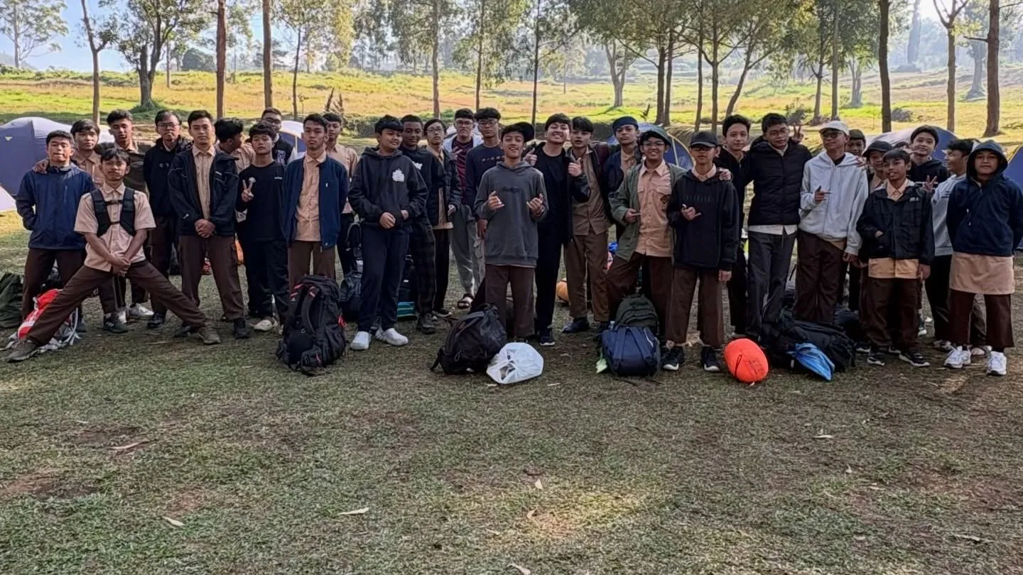 Youth Leadership Camp: Membentuk Karakter Kepemimpinan di Masa MPLS