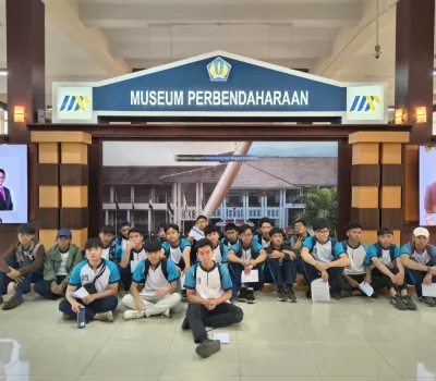 Explore Bandung